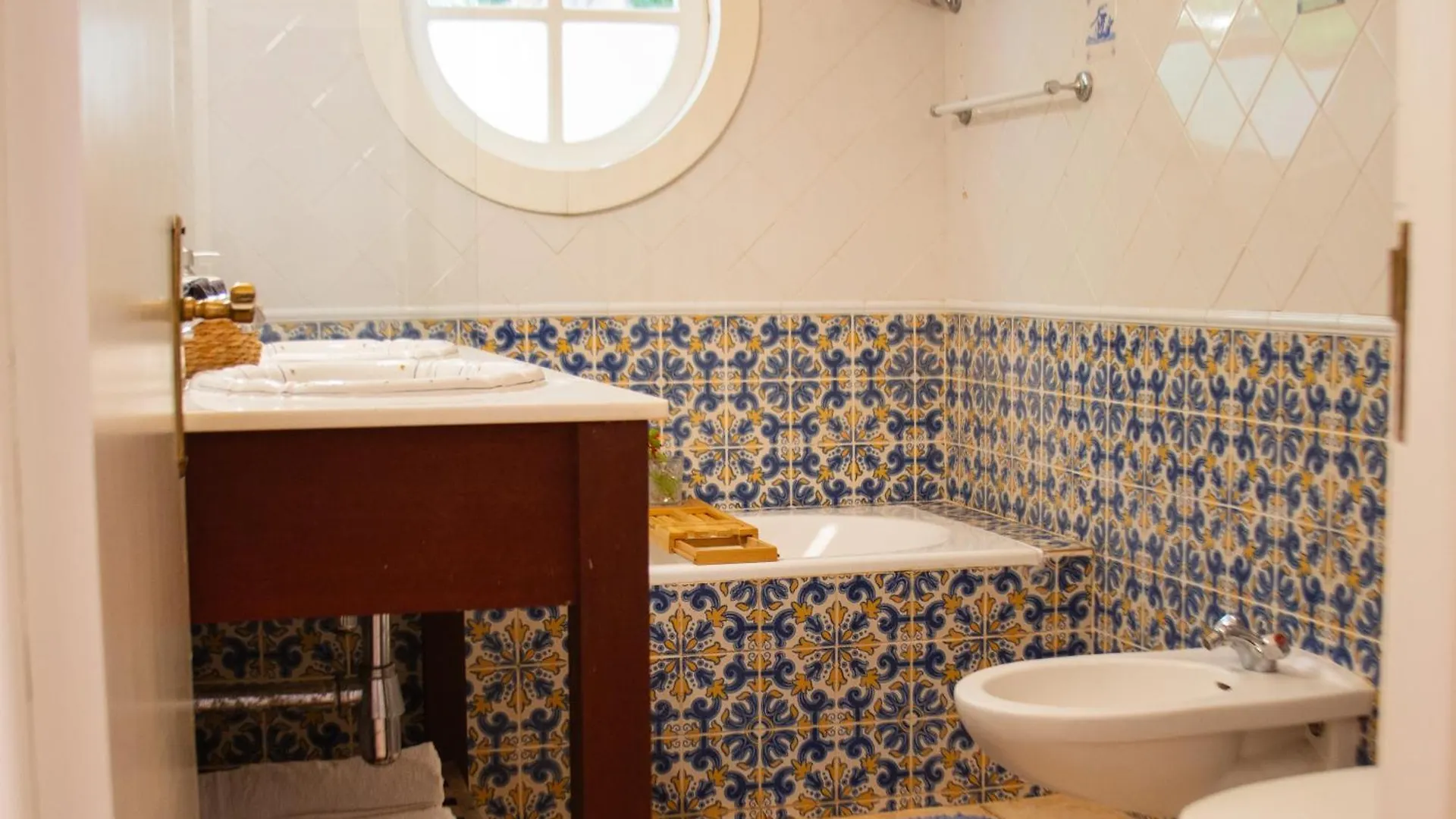 Landhuis Francia Willemstad Bed & Breakfast