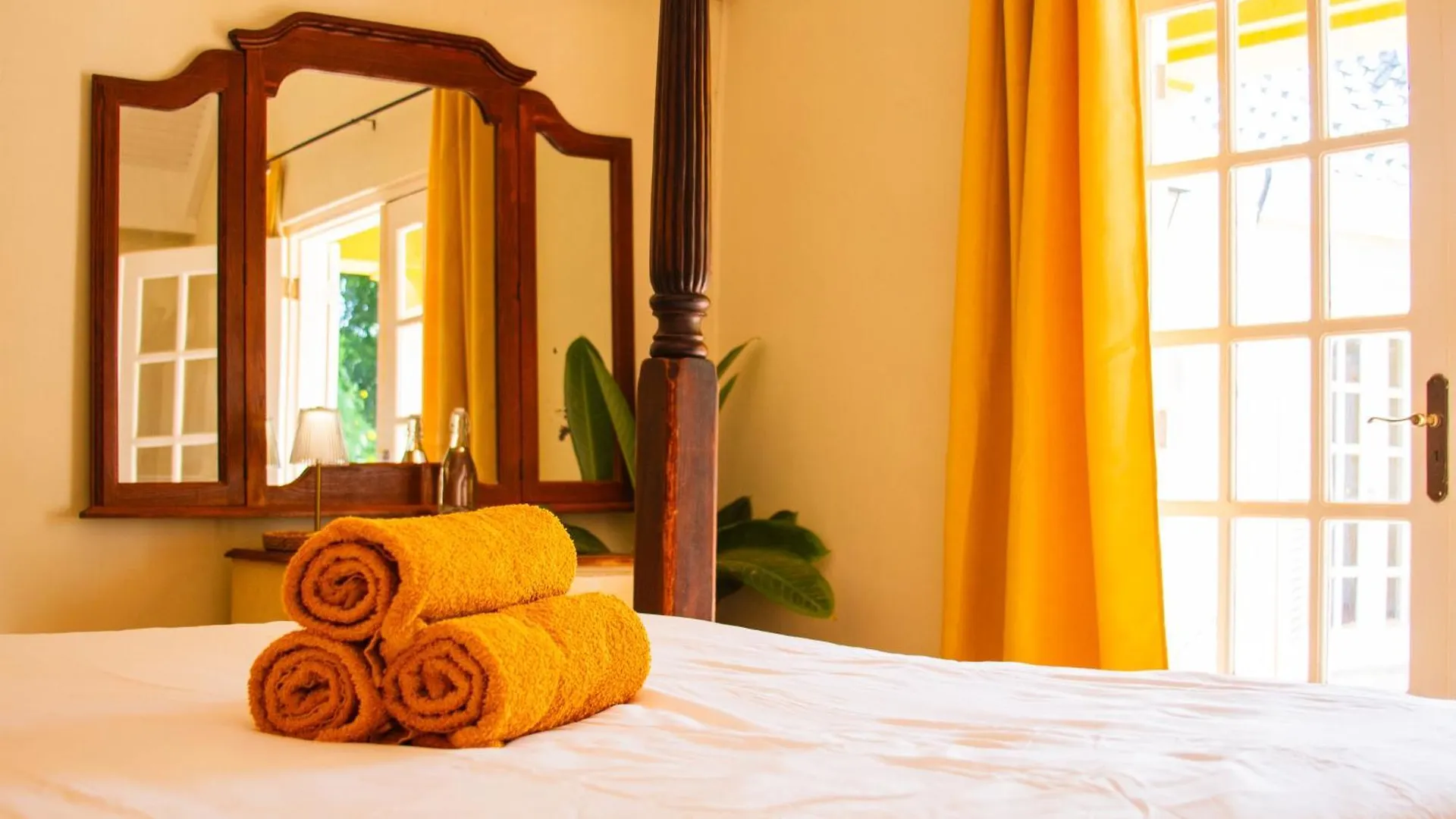 Bed & Breakfast Landhuis Francia Willemstad