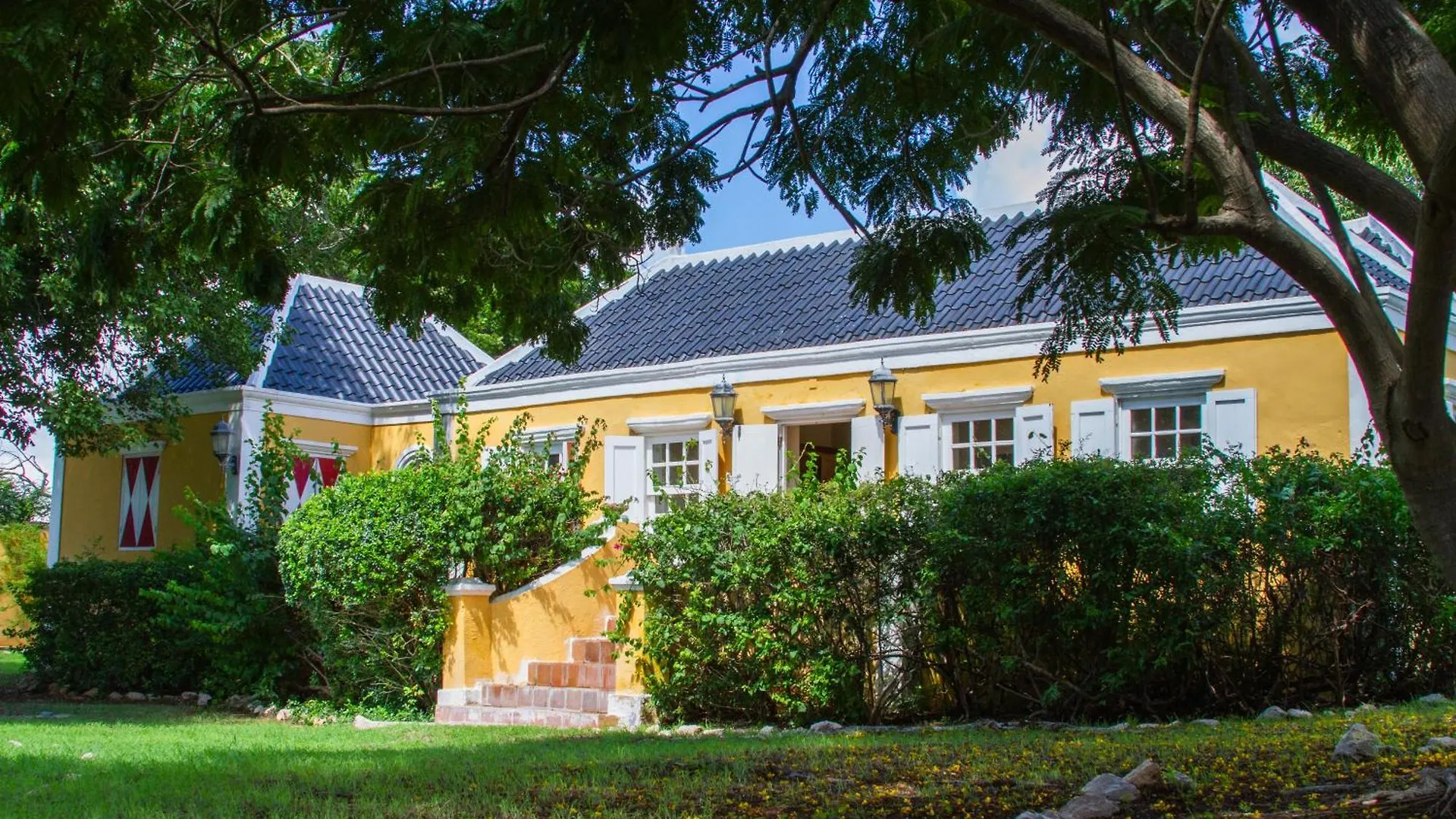 Landhuis Francia Willemstad Bed & Breakfast